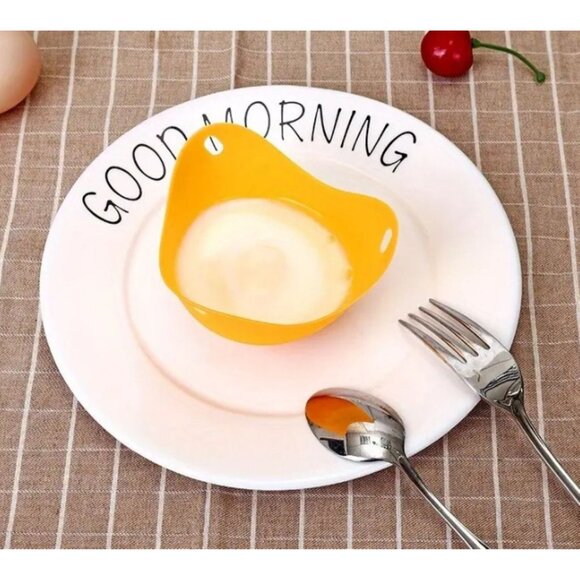 4-Pack Silicone Egg Poacher Cups Non-Stick, BPA-Free, Microwave & Stovetop Safe - Picture 5 of 7